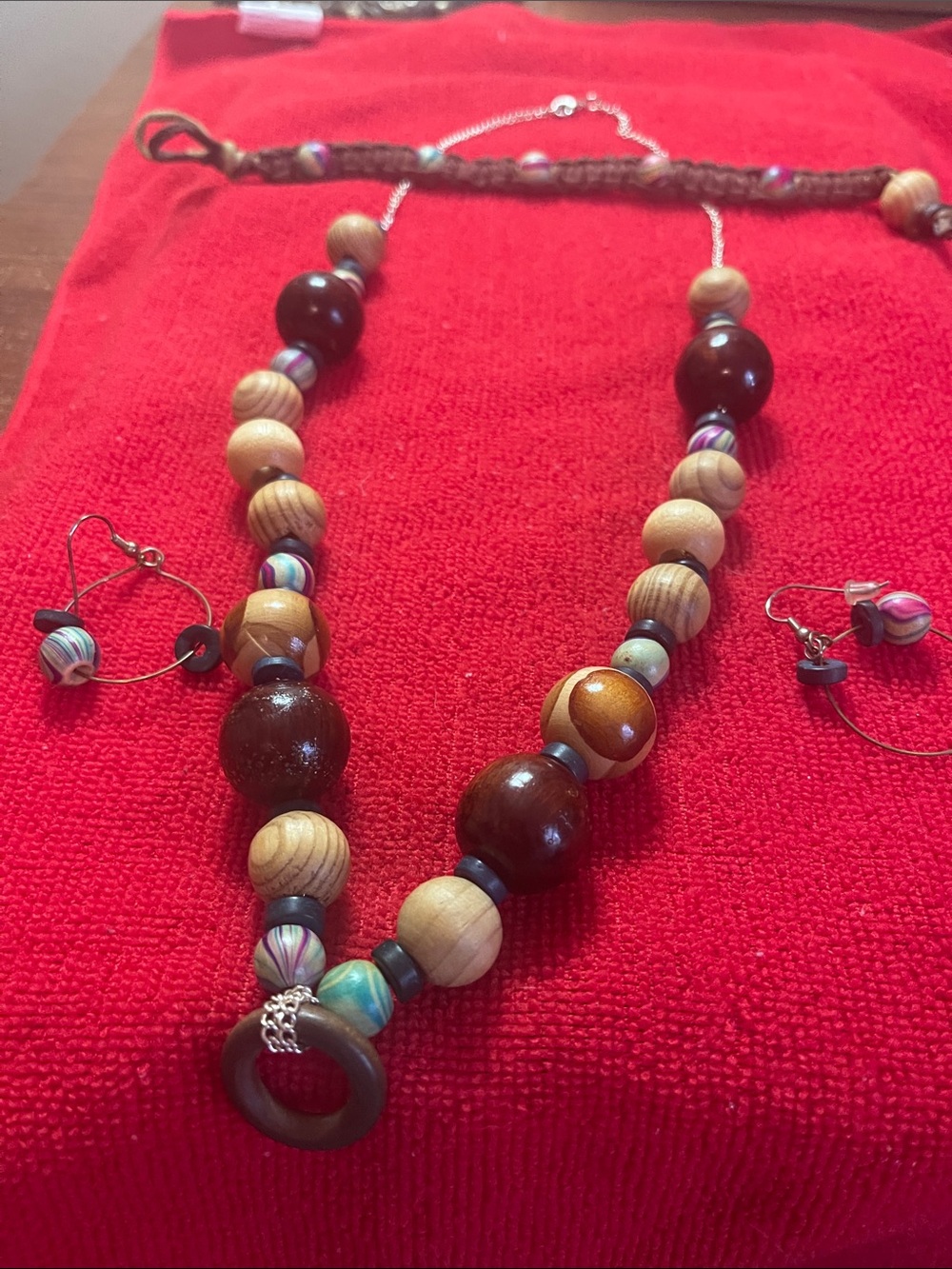 Source Unknown Brown & Natural Wooden Bead Necklace with earrings and bracelet